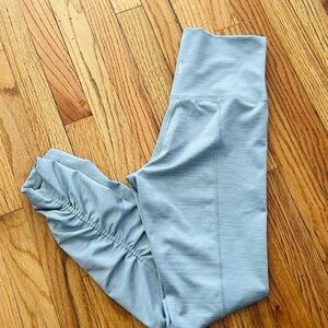 NWOT WOMEN’s workout leggings